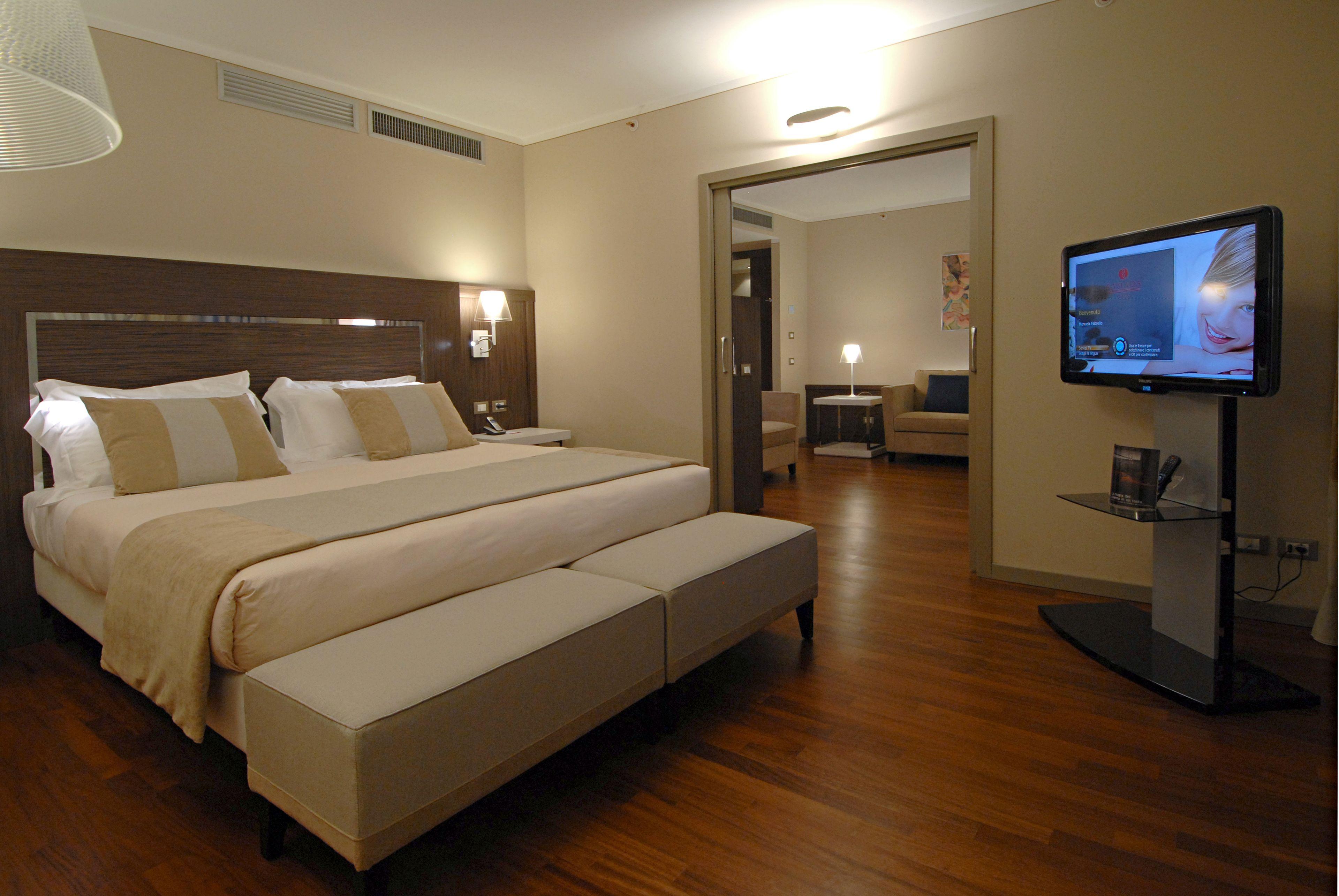 Ramada Plaza By Wyndham Milano — Photos 3